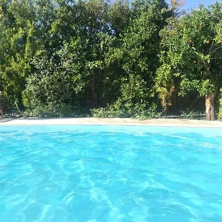 Melina With Pool By The Sea 빌라 *