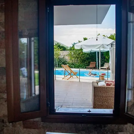 Melina With Pool By The Sea Epidaurus
