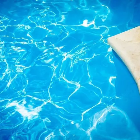 Melina With Pool By The Sea 빌라 *