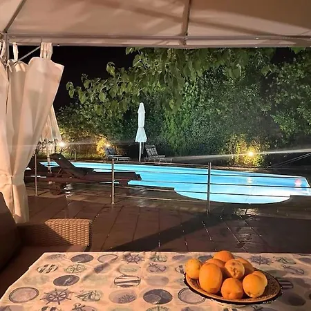 빌라 Melina With Pool By The Sea *